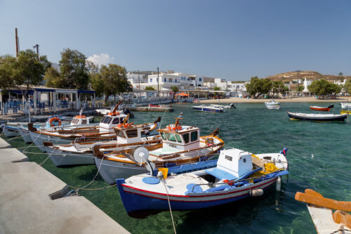 Puerto de Pollinia en Milos