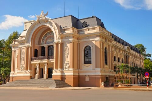 Ópera en el barrio Dong Khoi de Ciudad Ho Chi Minh