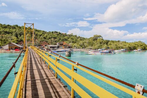 Puente de Nusa Lembongan